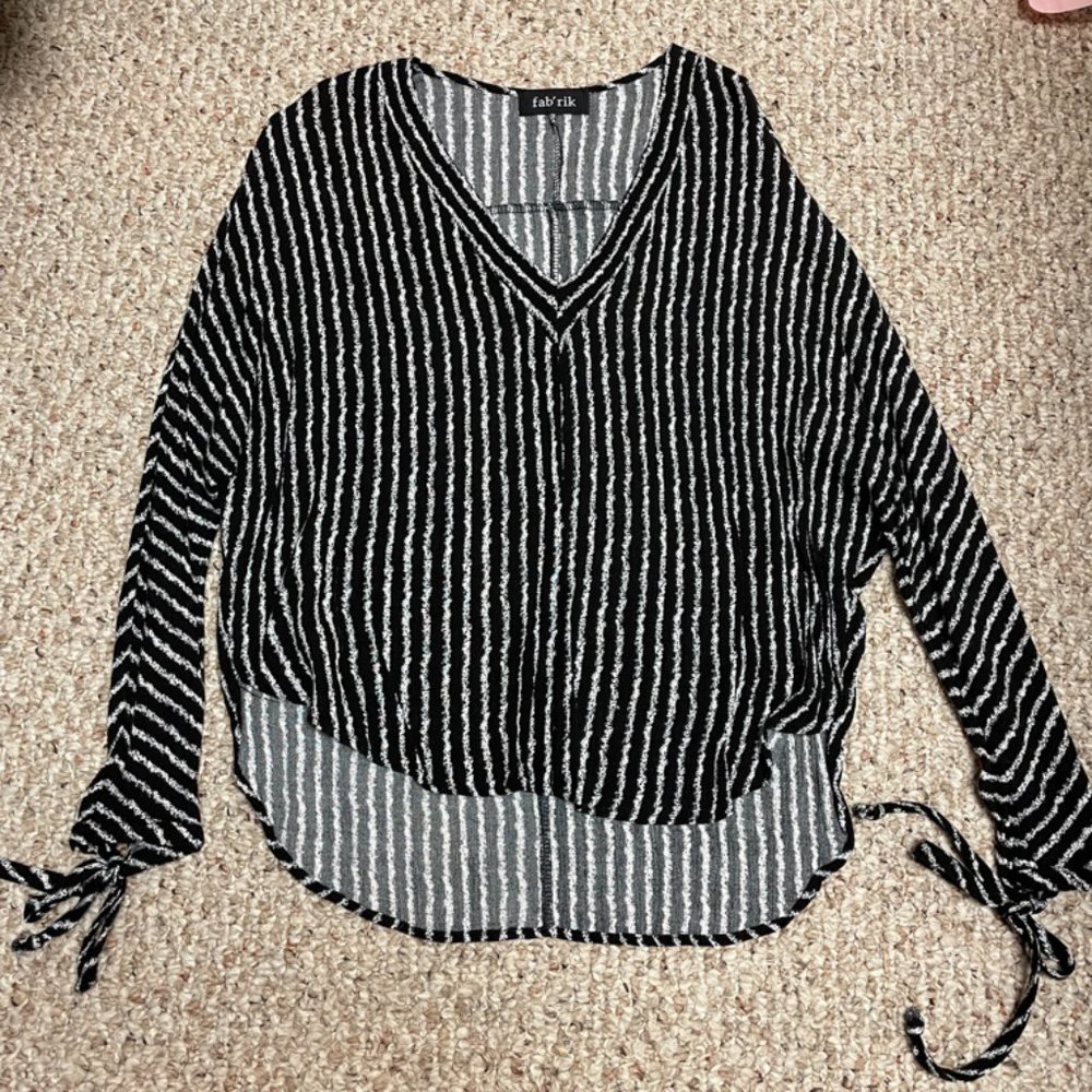 Fab'rik black & white striped, v-neck, long-sleeve blouse